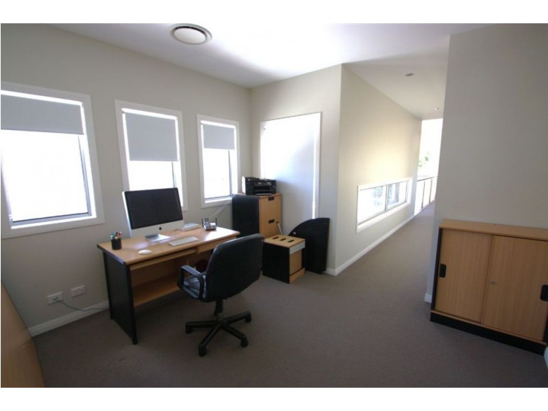 Hope Island QLD 4212