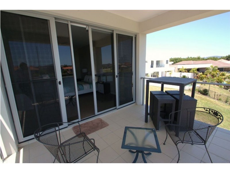 Hope Island QLD 4212