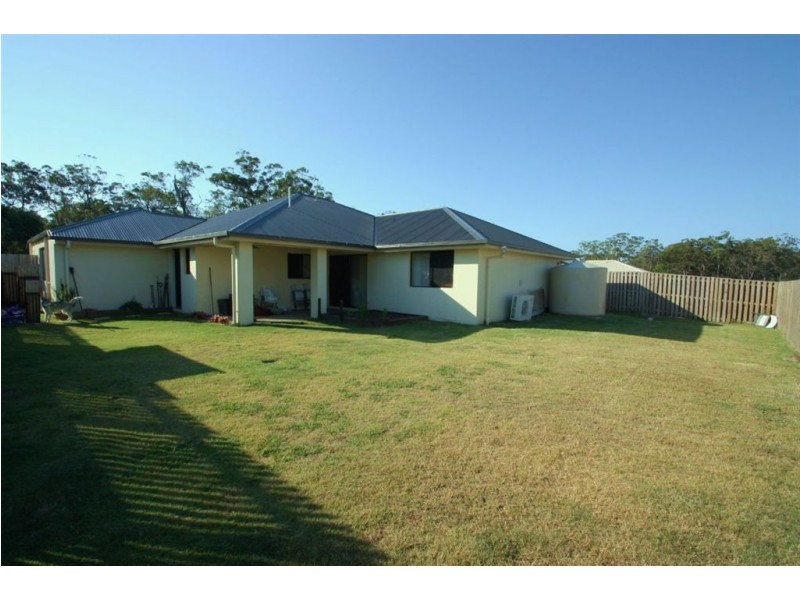19 Azure Way, Coomera QLD 4209