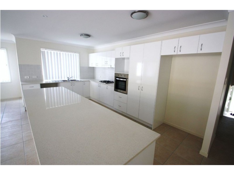 Coomera Waters QLD 4209