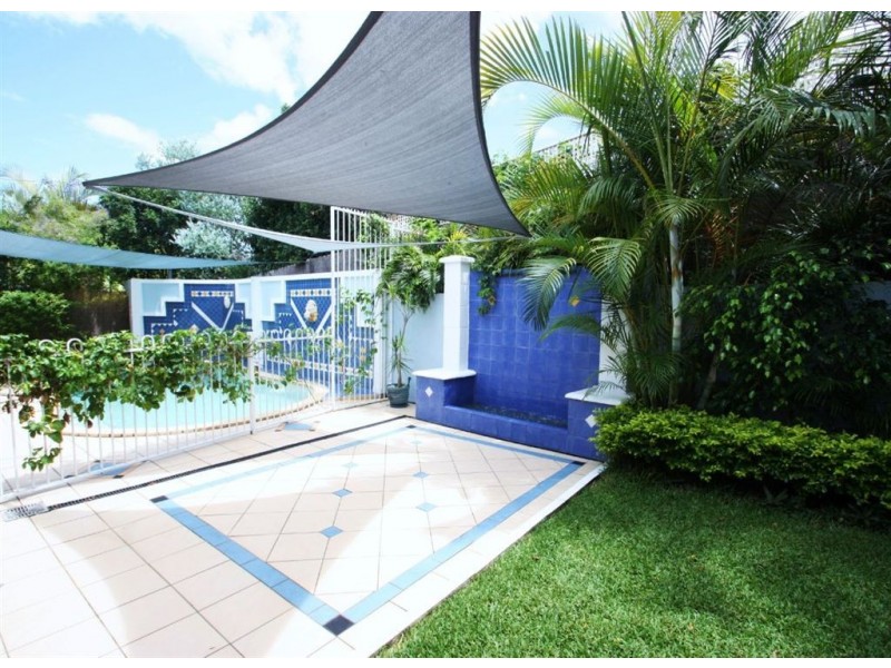 17 Santa Isobel Bvd, Pacific Pines QLD 4211