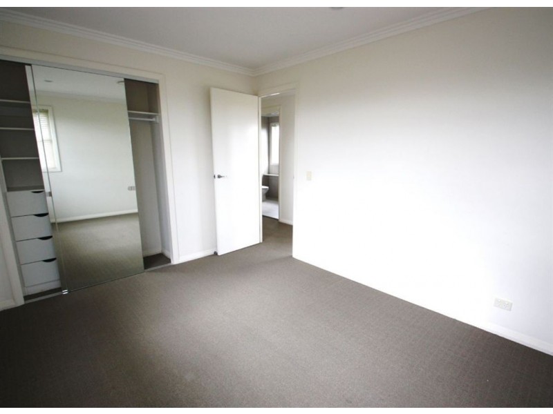 Hope Island QLD 4212