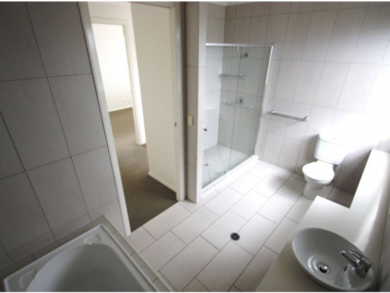 Hope Island QLD 4212