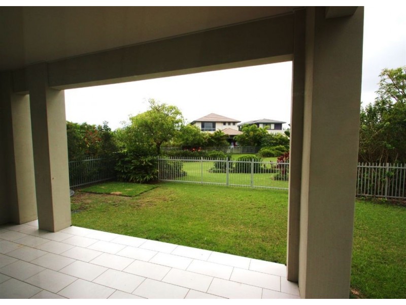 Hope Island QLD 4212