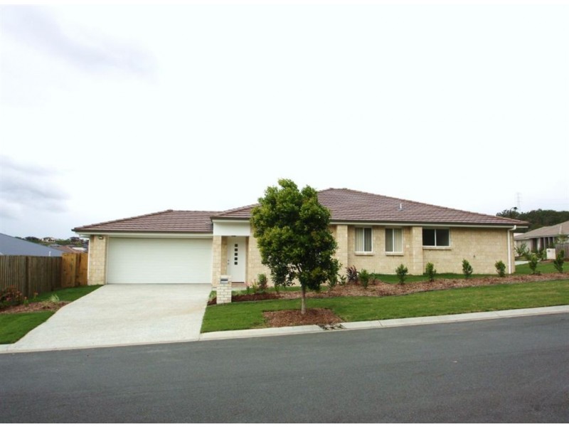 1/20 Aldgate Cr, Pacific Pines QLD 4211