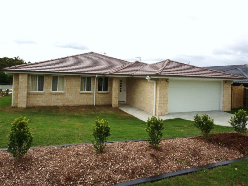 1/20 Aldgate Cr, Pacific Pines QLD 4211