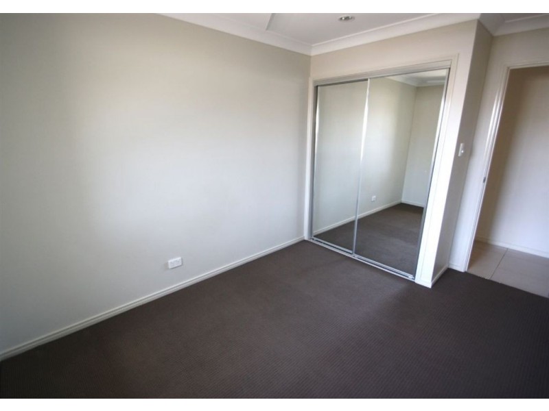 Pacific Pines QLD 4211