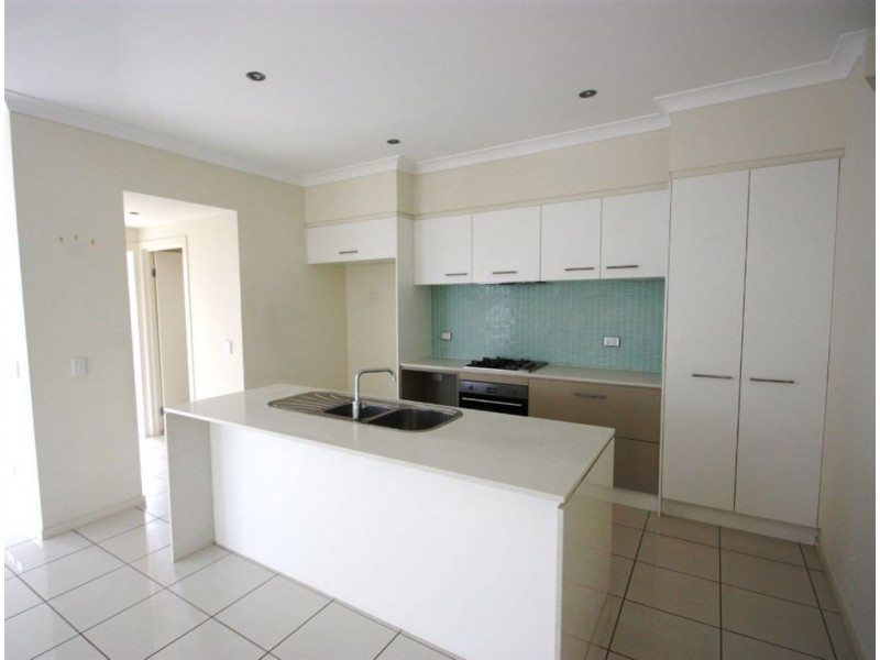 Hope Island QLD 4212