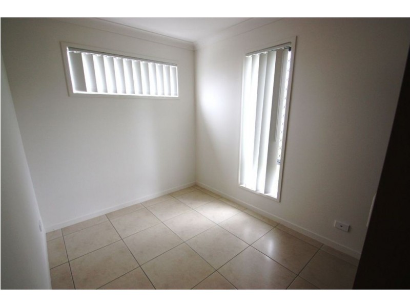 1 Tess Rd, Coomera QLD 4209