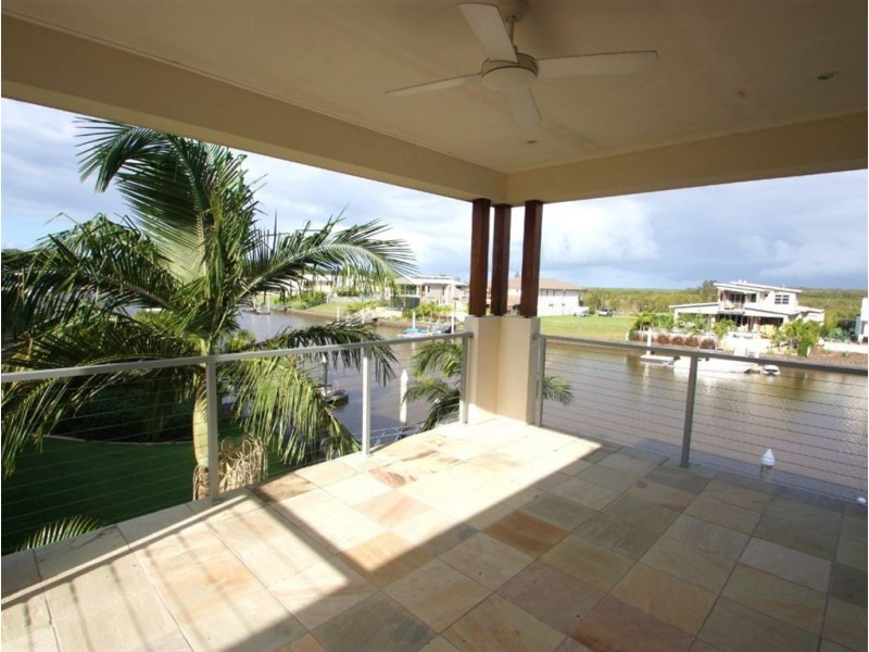 Coomera Waters QLD 4209