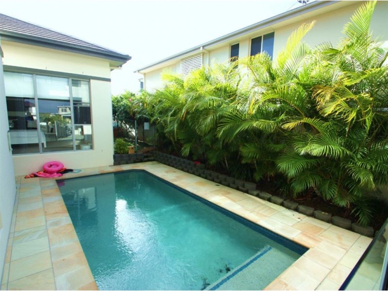 Coomera Waters QLD 4209