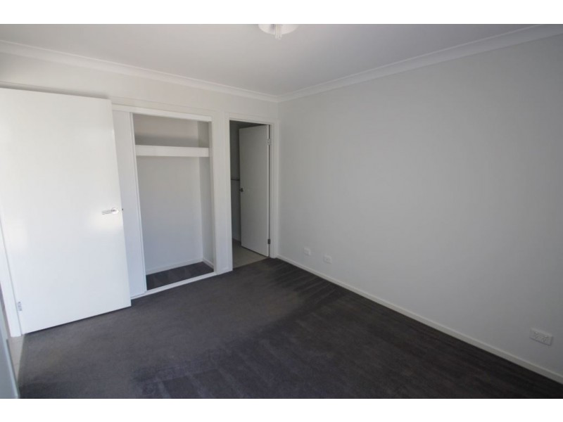 3/4 Maranoa St, Coomera QLD 4209