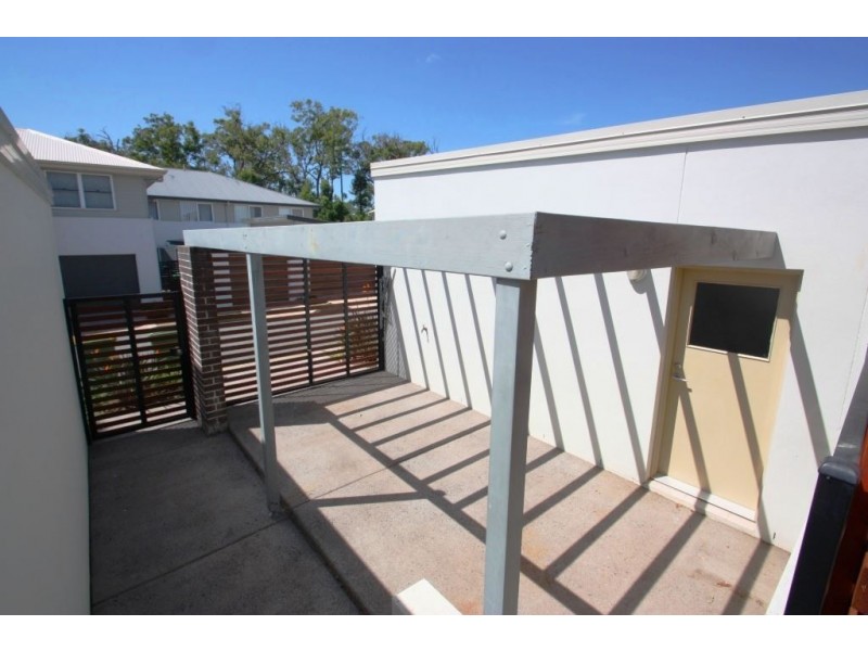 3/4 Maranoa St, Coomera QLD 4209