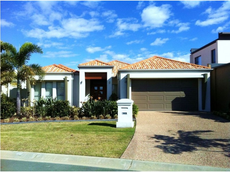 Hope Island QLD 4212