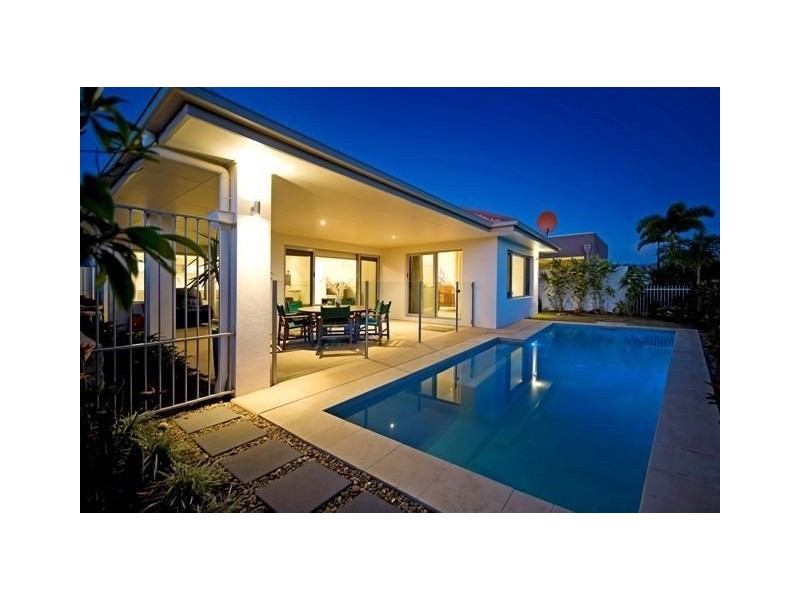 Hope Island QLD 4212