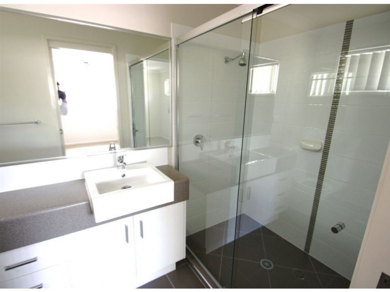 47 Lisa Cr, Coomera QLD 4209