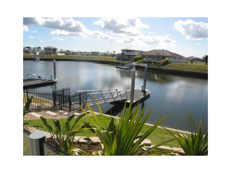 Hope Island QLD 4212