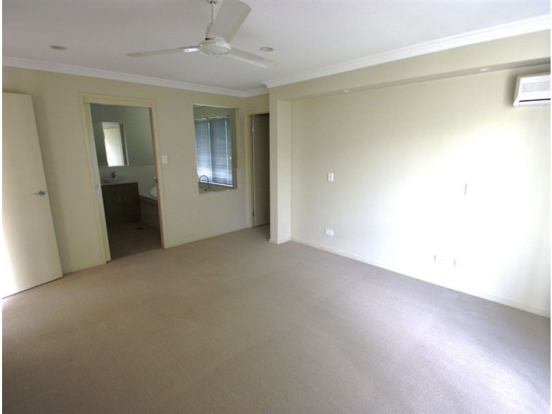 Coomera Waters QLD 4209