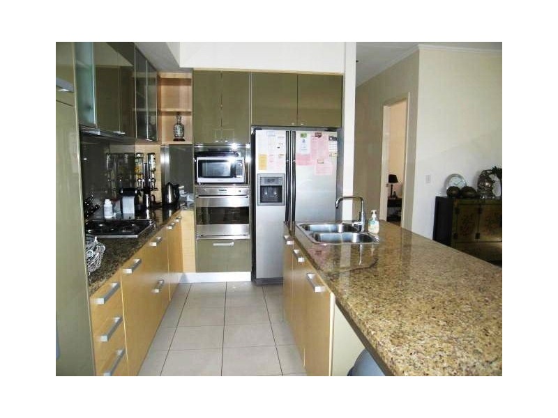 Hope Island QLD 4212