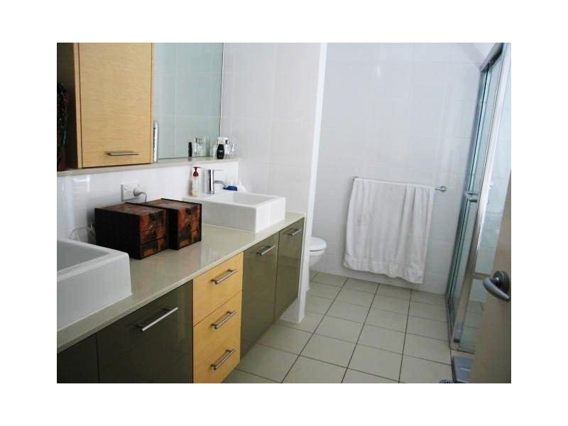 Hope Island QLD 4212