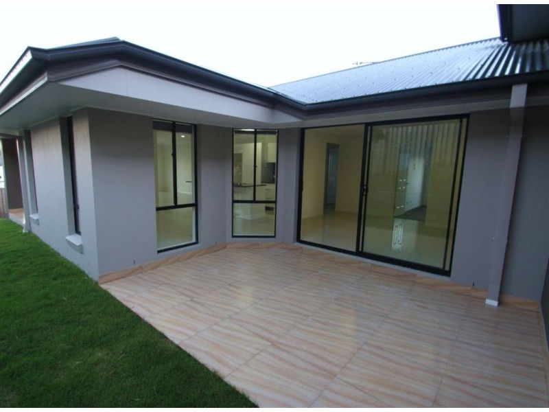 46 Heatherdale Dve, Upper Coomera QLD 4209