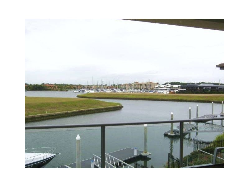 Hope Island QLD 4212