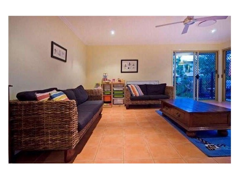 5 Stormvogel Ct, Coomera Waters QLD 4209