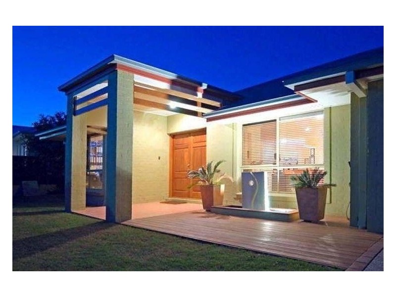 5 Stormvogel Ct, Coomera Waters QLD 4209