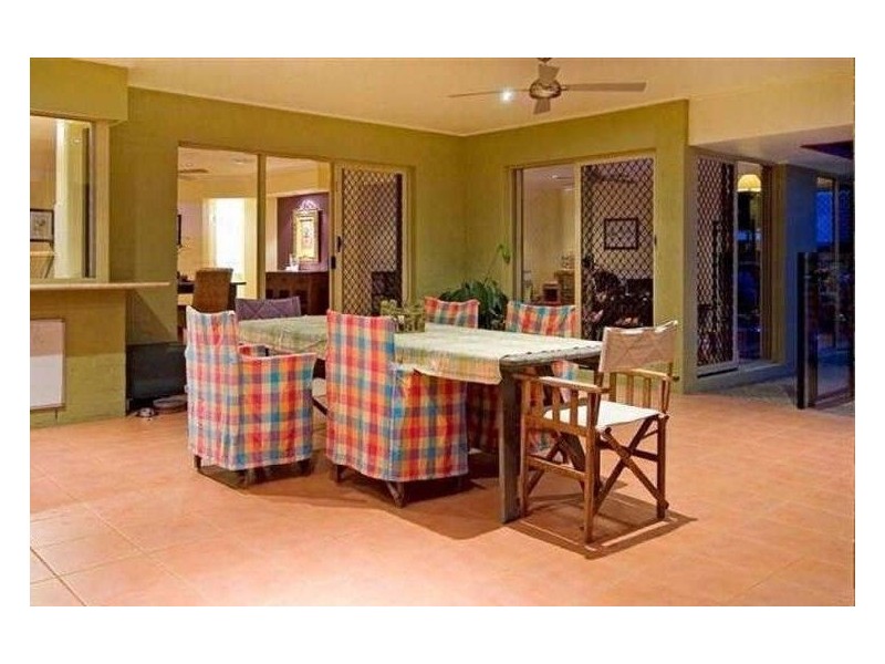 5 Stormvogel Ct, Coomera Waters QLD 4209