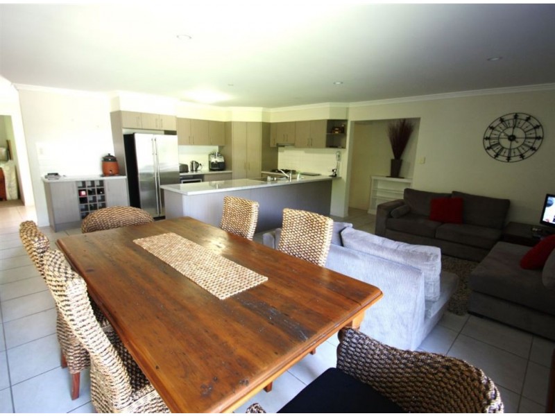 Coomera Waters QLD 4209