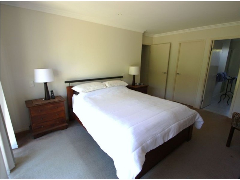 Coomera Waters QLD 4209