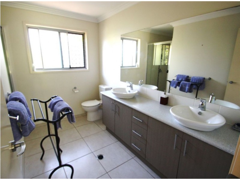 Coomera Waters QLD 4209