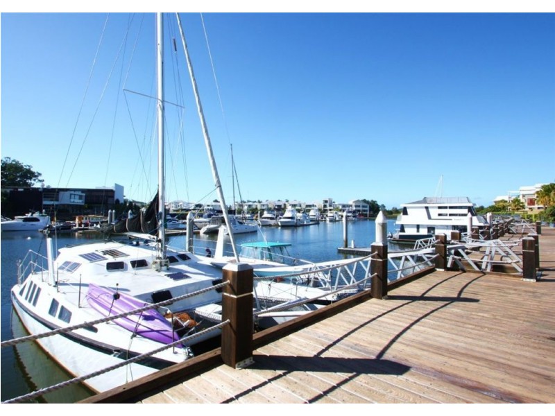 Coomera Waters QLD 4209