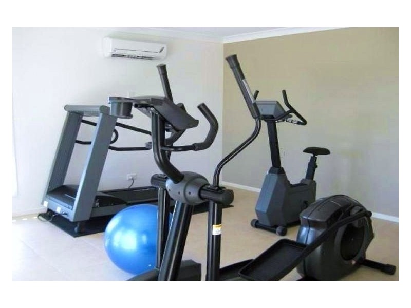 Pacific Pines QLD 4211