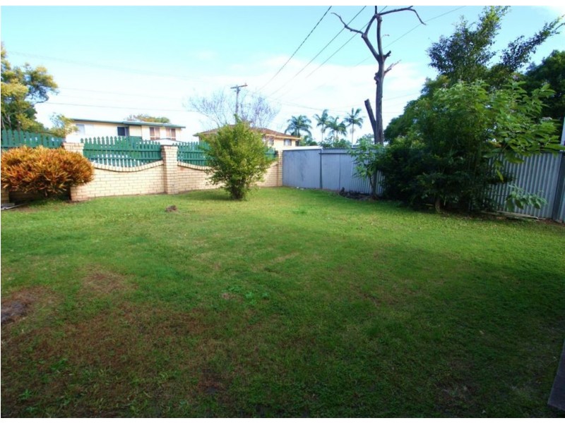 60 Aquarius Drive, Kingston QLD 4114