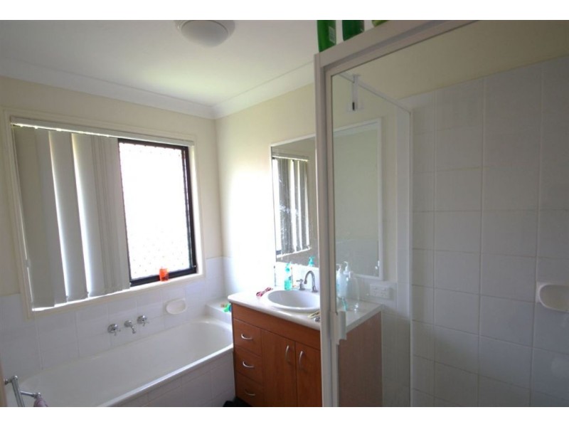 31 Bourke St, Waterford West QLD 4133