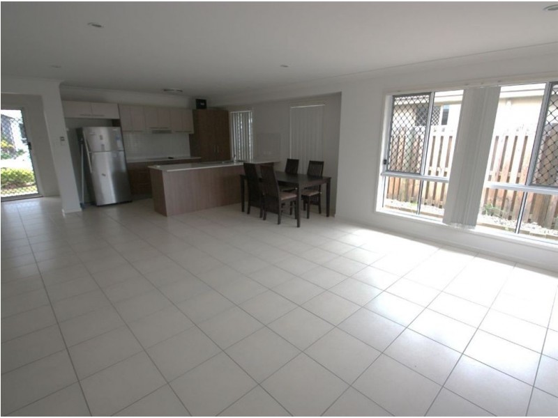 12 Mackenzie Street, Coomera QLD 4209