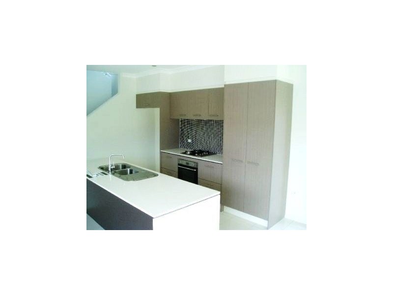 5 Galley Rd, Hope Island QLD 4212