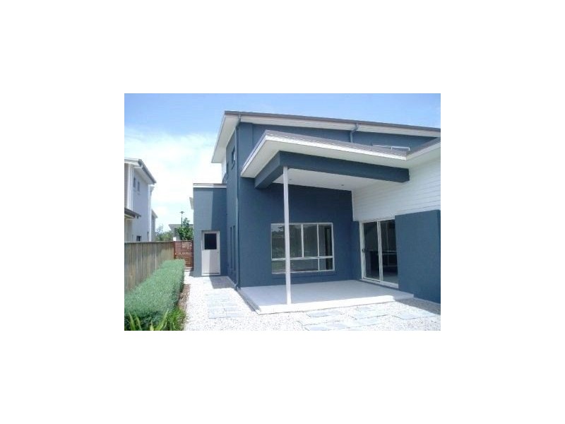 5 Galley Rd, Hope Island QLD 4212