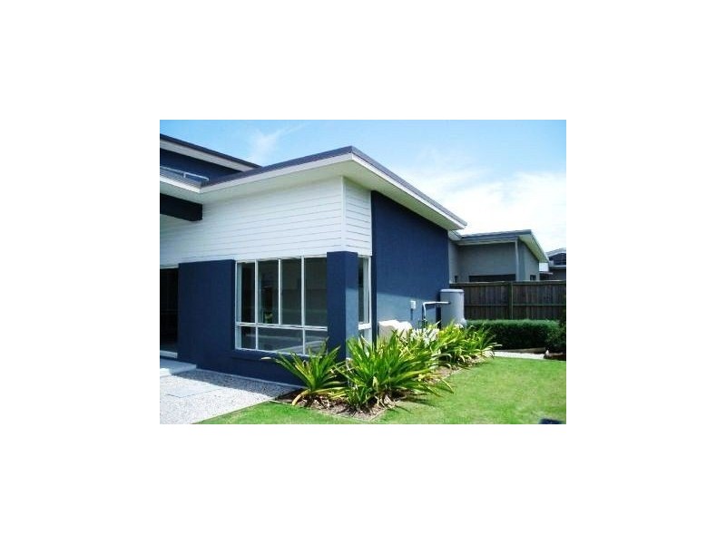 5 Galley Rd, Hope Island QLD 4212