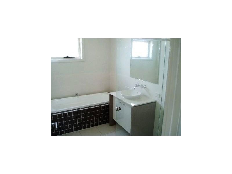 5 Galley Rd, Hope Island QLD 4212