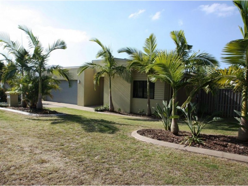 Coomera Waters QLD 4209