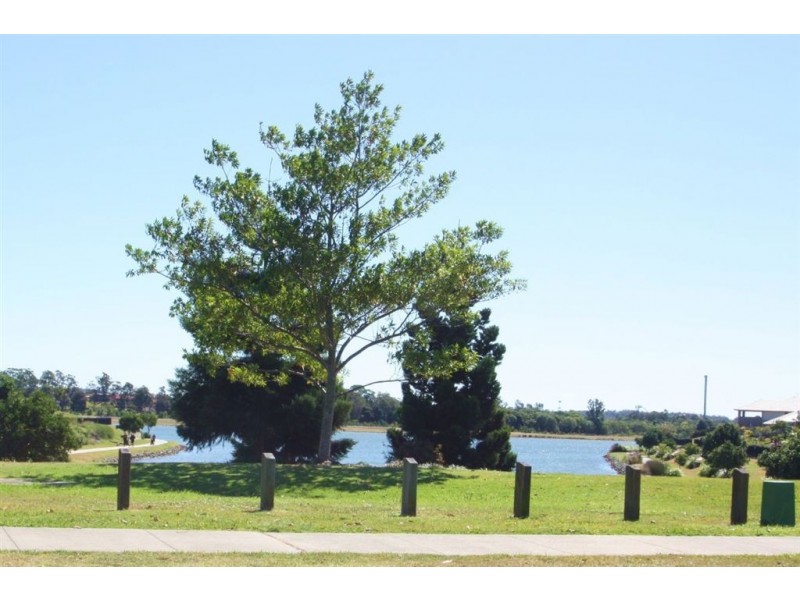 Oxenford QLD 4210