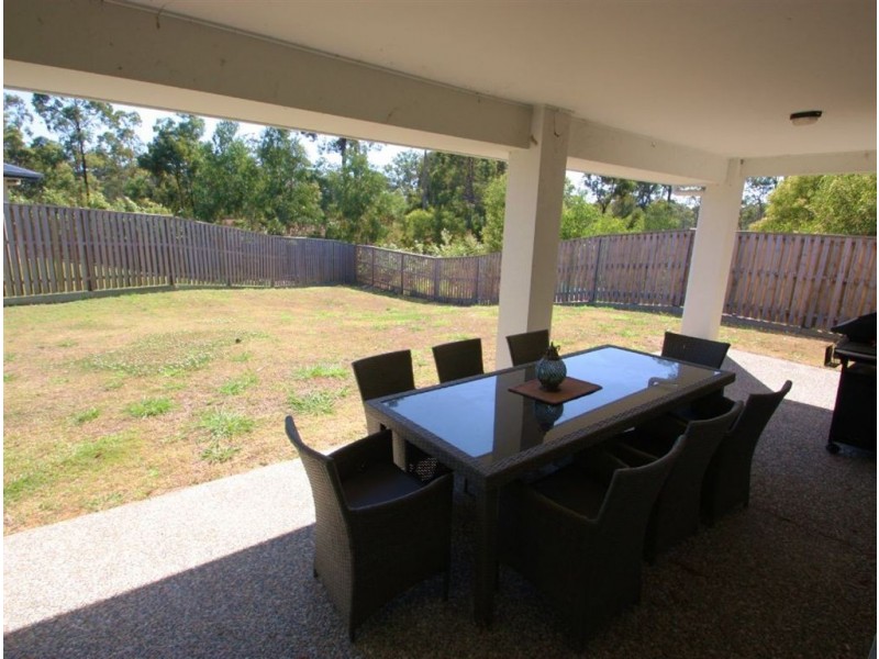 18 BottleTree court, Coomera QLD 4209