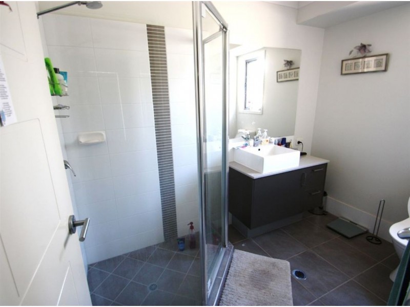 18 BottleTree court, Coomera QLD 4209