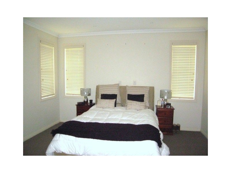 Hope Island QLD 4212