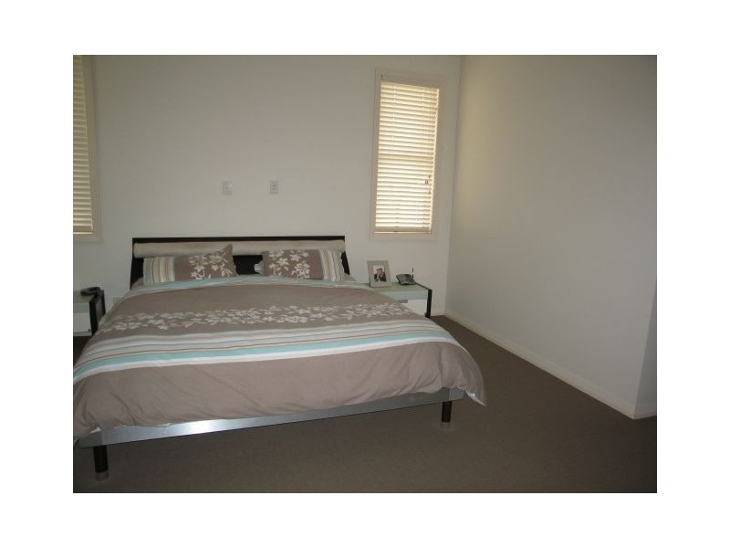 Hope Island QLD 4212