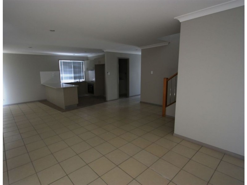 5/19 Gumtree Crescent, Upper Coomera QLD 4209