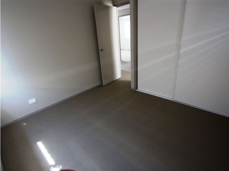 5/19 Gumtree Crescent, Upper Coomera QLD 4209