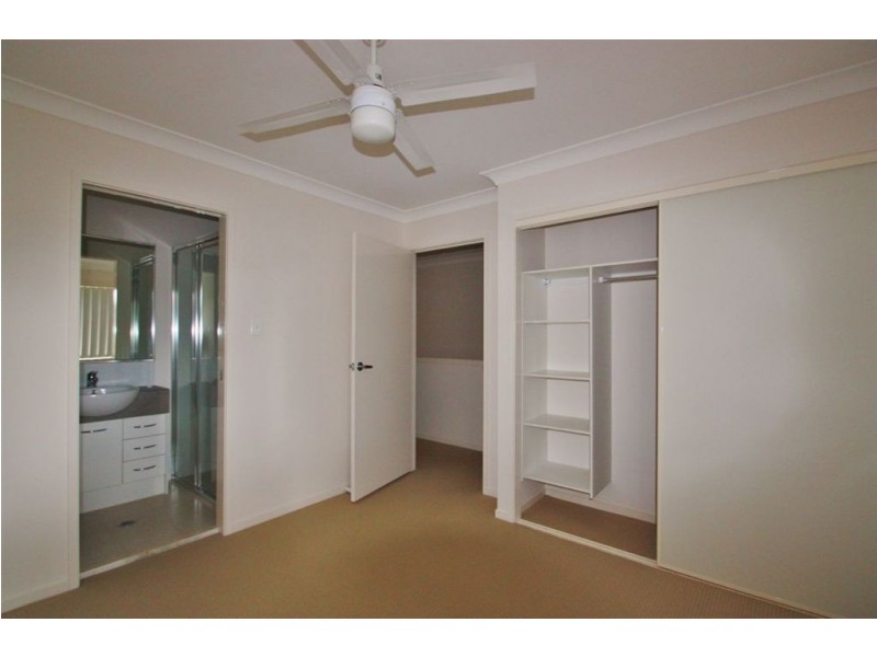 4/20 Jimmy Rd, Coomera QLD 4209